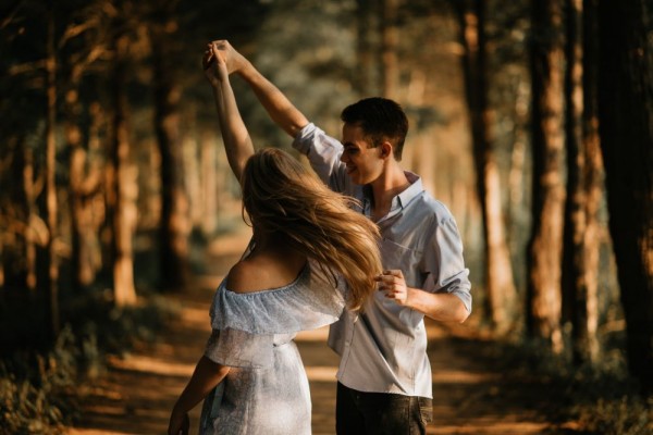 7 Cara Menjaga Hubungan LDR Agar Tetap Harmonis