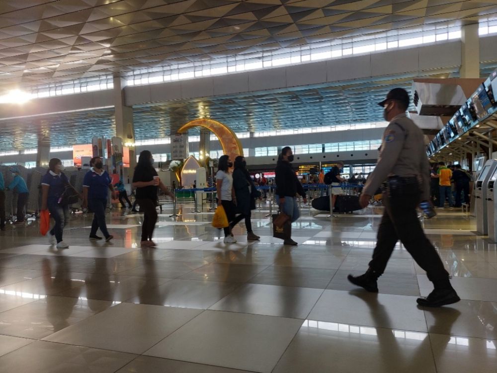 Penumpang Bandara Soetta Saat Nataru Diprediksi Naik 80 Persen