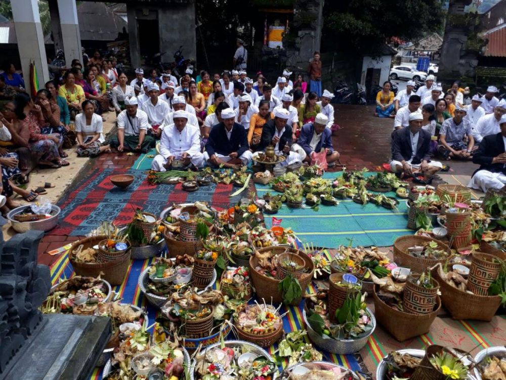 5 Tradisi di Bali yang Berasal dari Buleleng