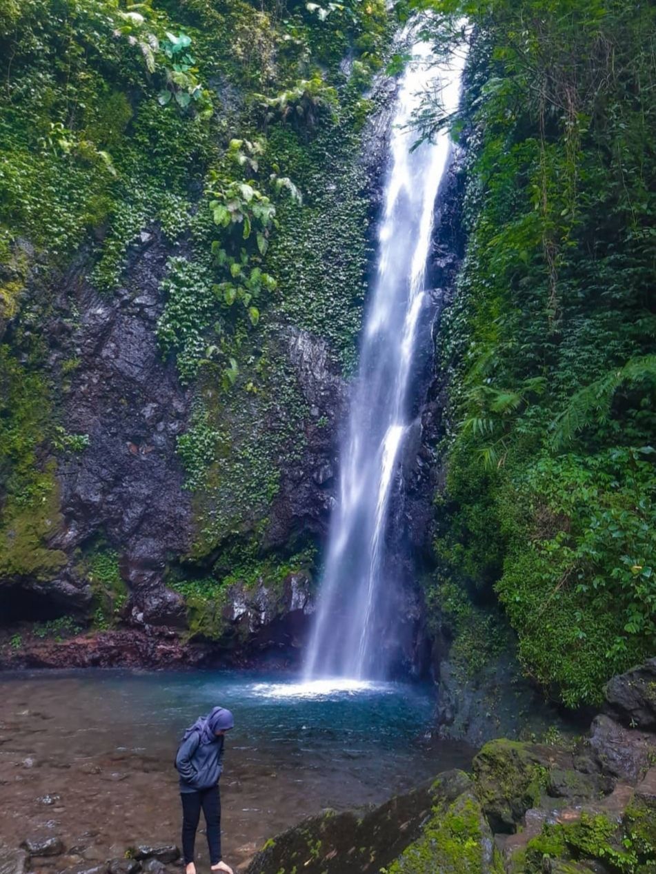 Mitos Pacaran di Air Terjun Kakek Bodo: Benarkah Membawa Hoki?