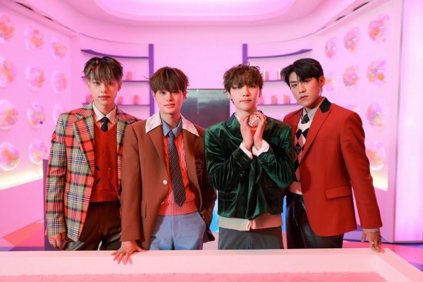 11 Fakta Comeback AB6IX dengan Mini Album Bertajuk TAKE A CHANCE