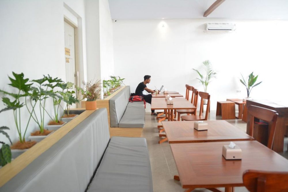Rekomendasi 7 Cafe Hidden Gem di Enggal Bandar Lampung, Super Aestetik