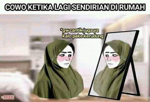 10 Meme ketika Sendirian di Rumah, dari Kocak sampai Seram