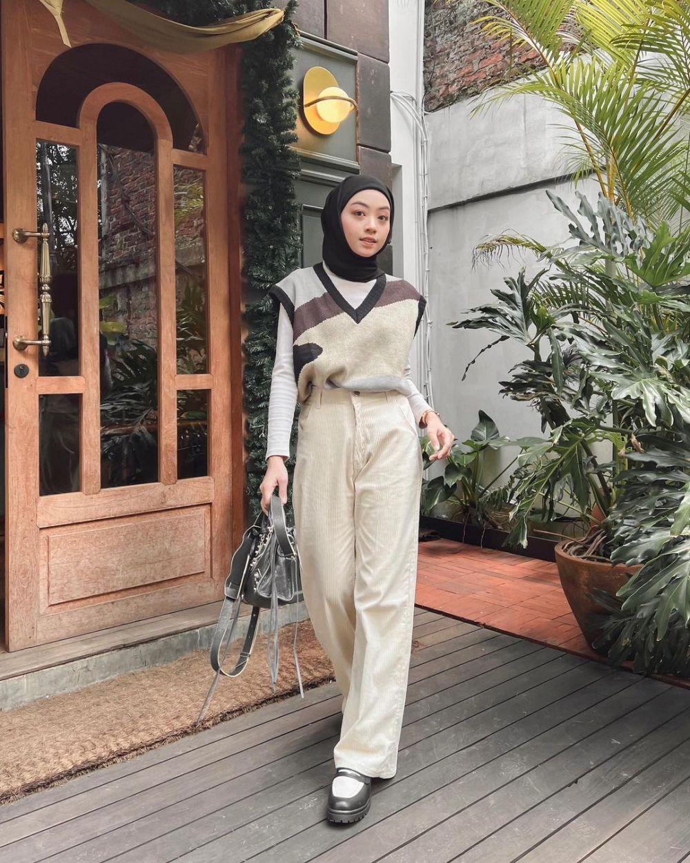 10 Ootd Preppy Style Ala Artis Cocok Buat Museum Date