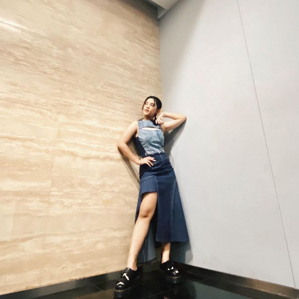 10 Outfit Kece Ziva Magnolya Pentas di Panggung, Bak Princess