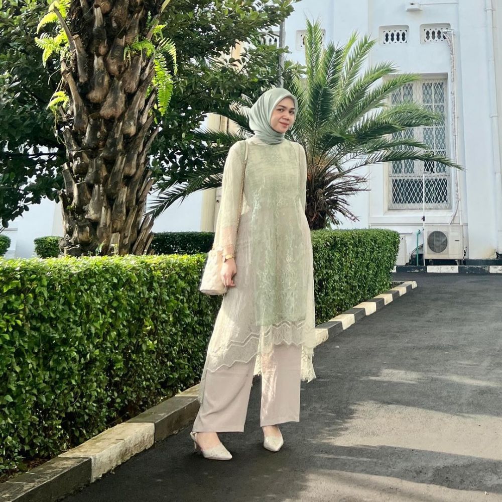 OOTD Kondangan Hijab Ala Selebgram Alfi Siregar