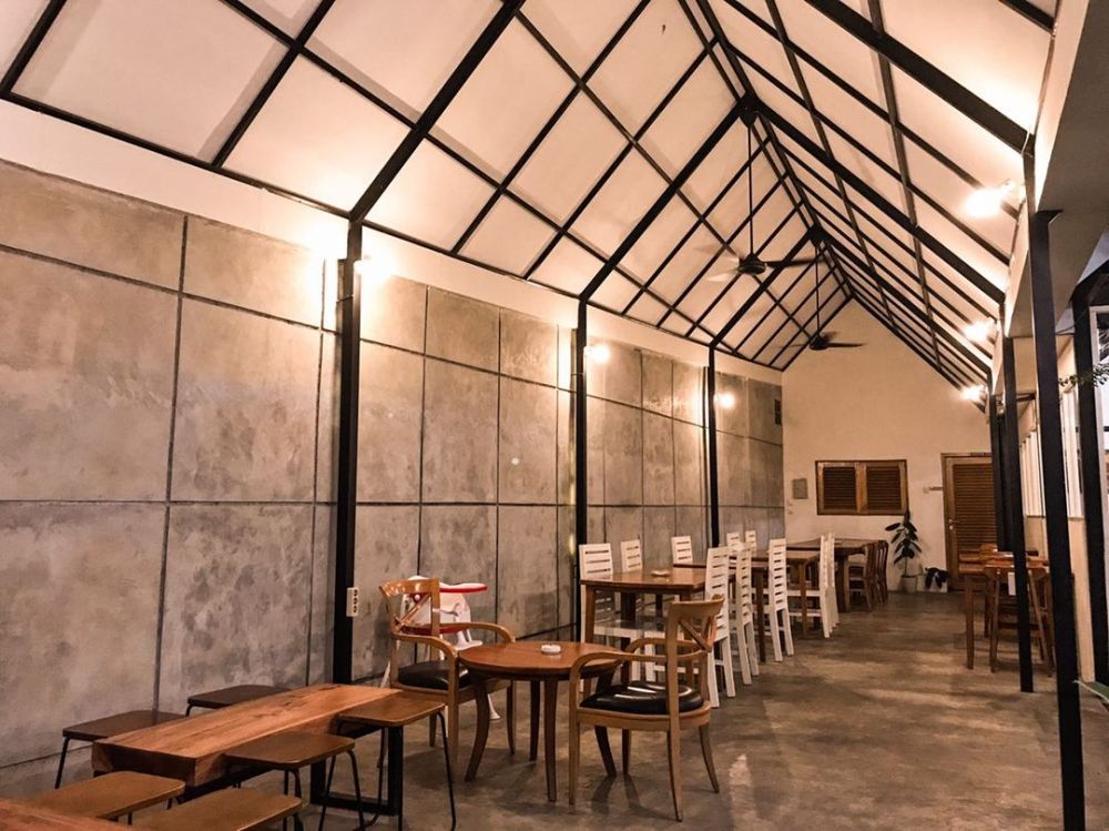 Rekomendasi Kafe Luas dengan Menu Bervariasi di Mataram
