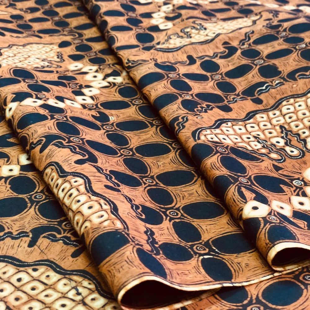 Kawung: Motif Batik yang Mewah dan Bermakna Dalam