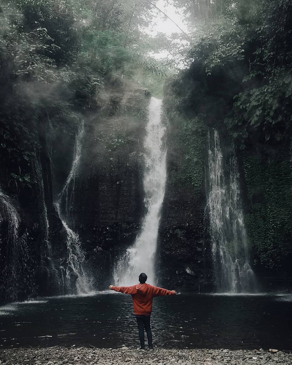 10 Potret Curug Sibedil Air Terjun Indah Di Gunung Slamet