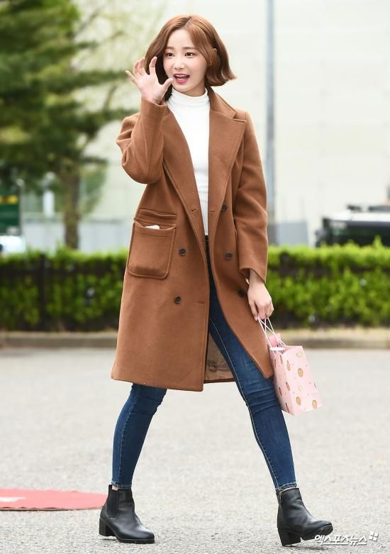 18 Ide Fashion Yeonwoo, Pemeran Oh Yeojin di Drama Korea Golden Spoon