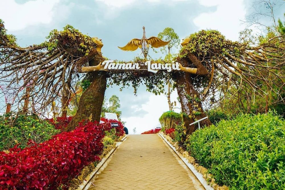 Wisata Taman Langit Malang, Nikmati Pesona Alam dari Gunung Banyak