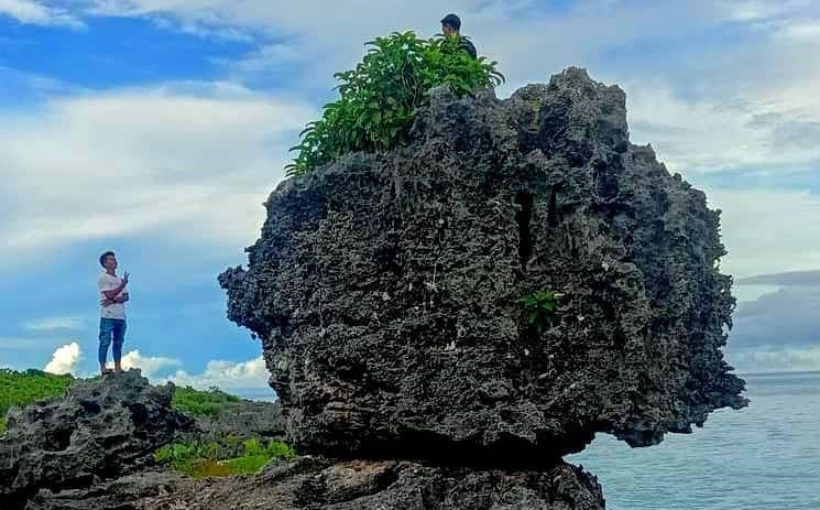 10 Pesona Pulau Sakala di Sumenep, Disebut Pulau Sejuta Misteri