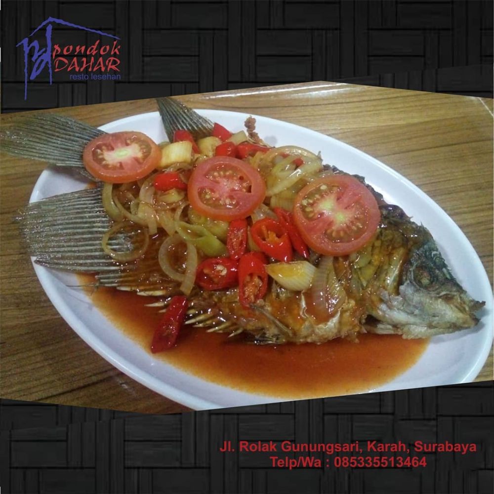 7 Tempat Makan Lesehan di Surabaya, Lezat dengan Menu Beragam