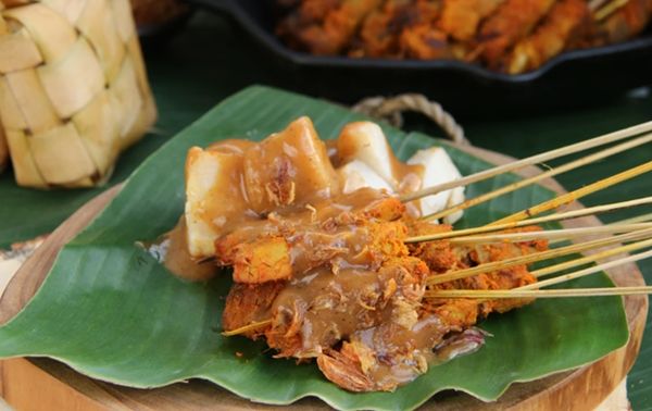 7 Rekomendasi Kuliner Khas Sumatera Barat yang Wajib Dicoba