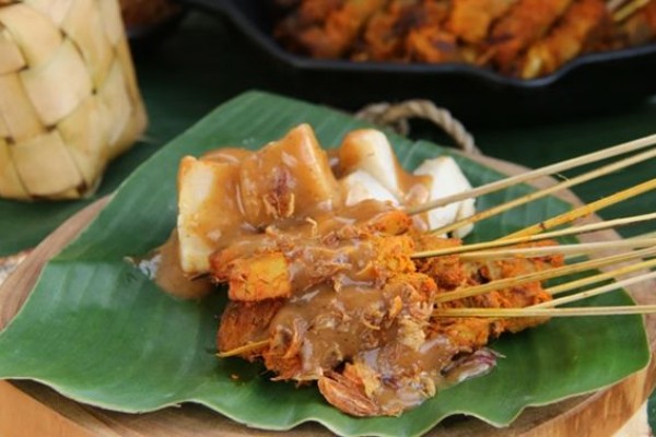 7 Rekomendasi Kuliner Khas Sumatera Barat yang Wajib Dicoba