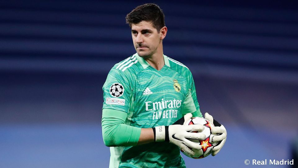 Real Madrid Kehilangan Courtois Semusim, De Gea Gantinya?