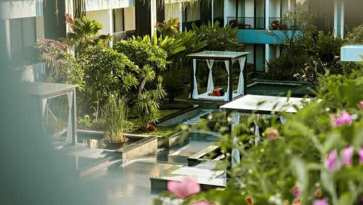 5 Hotel Bintang 5 dengan Fasilitas Kolam Renang Terbaik di Kuta Bali