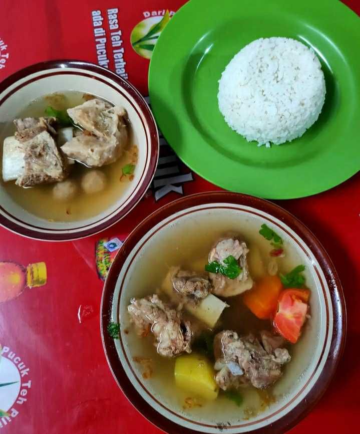 6 Rekomendasi Tempat Makan Bakso di Magetan