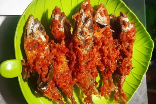 Resep Balado Ikan Kembung, Enaknya Gak Tertolong