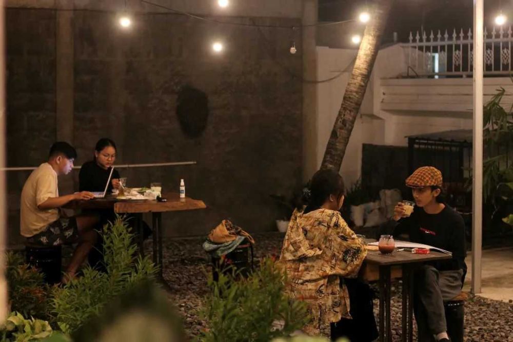 10 Kafe Dekat UPN Veteran Yogyakarta, Nongkrong Lebih Asyik