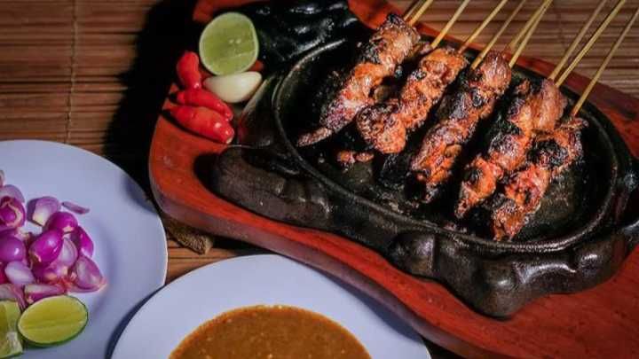 5 Rekomendasi Tempat Makan Sate Kelinci di Malang