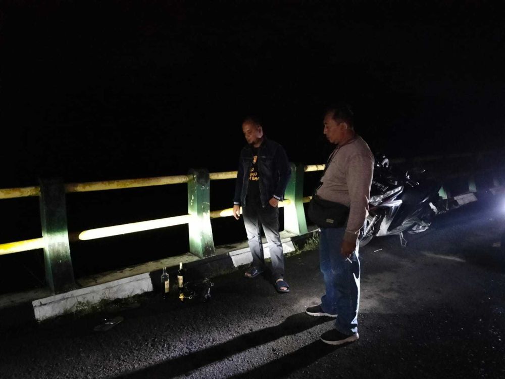Polisi Bubarkan Pesta Miras di Jembatan Srandakan Bantul