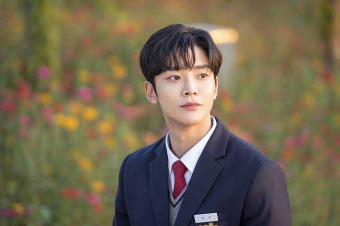 7 Aktor Korea yang Cocok dengan Karakter Flower Boy di Drakor