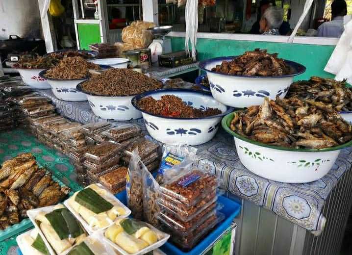 7 Rekomendasi Tempat Makan Uceng di Blitar