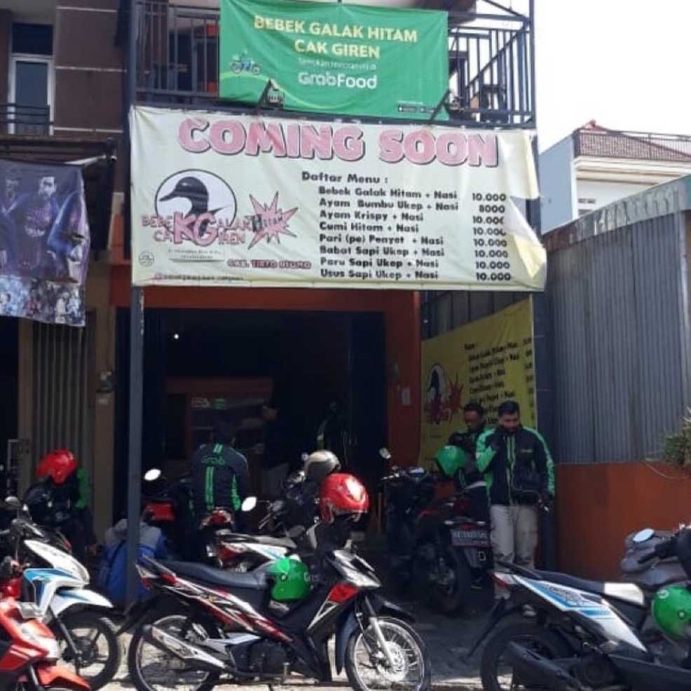 6 Rekomendasi Tempat Makan Bebek Bumbu Hitam di Malang