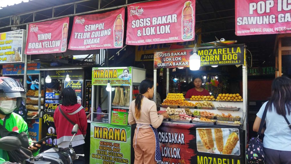 Pasar Laron Kota Batu, Surganya Street Food dan Oleh-oleh
