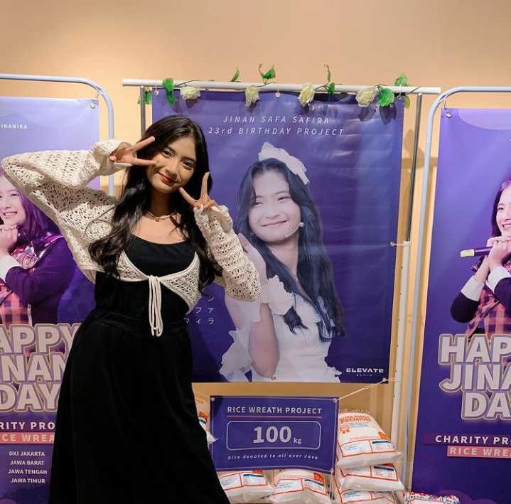 9 OOTD Ala Jinan JKT48, Sering Tampil Tomboi dan Serba Hitam