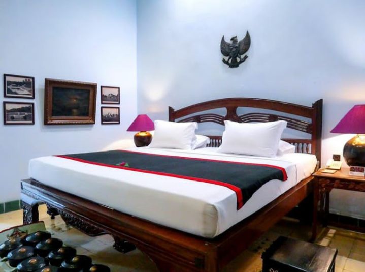 6 Hotel di Blitar Cocok untuk Honeymoon, Pengantin Baru Merapat!