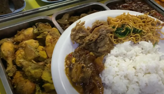 6 Tempat Makan Gudeg di Surabaya, Semuanya Enak!