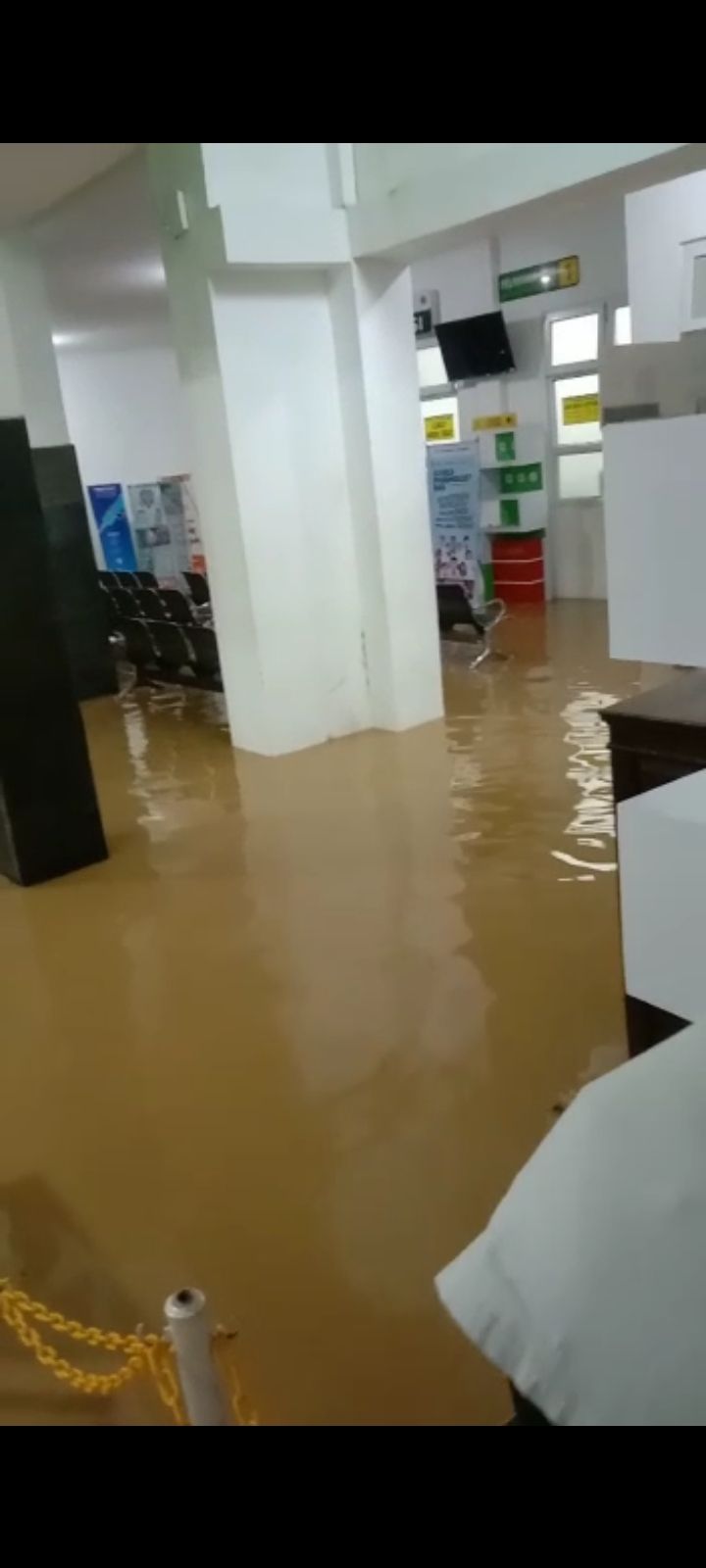 RSUD dr Soedomo Trenggalek Terendam Banjir, Pasien Dievakuasi