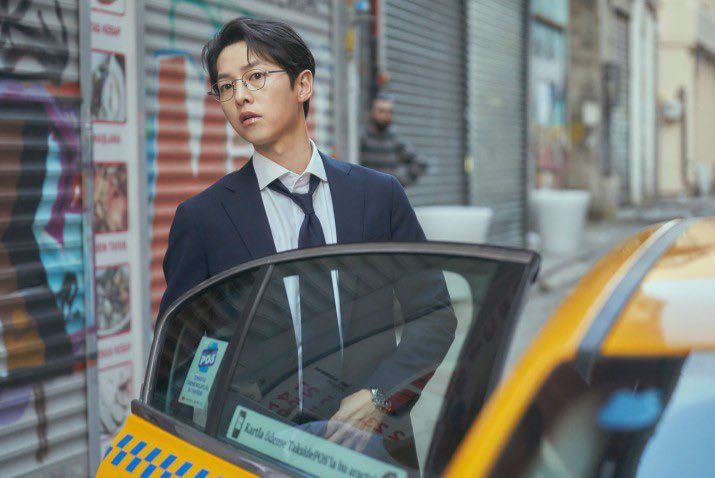 5 Fakta Drama Korea Reborn Rich, Song Jong Ki Mainkan 2 Karakter 