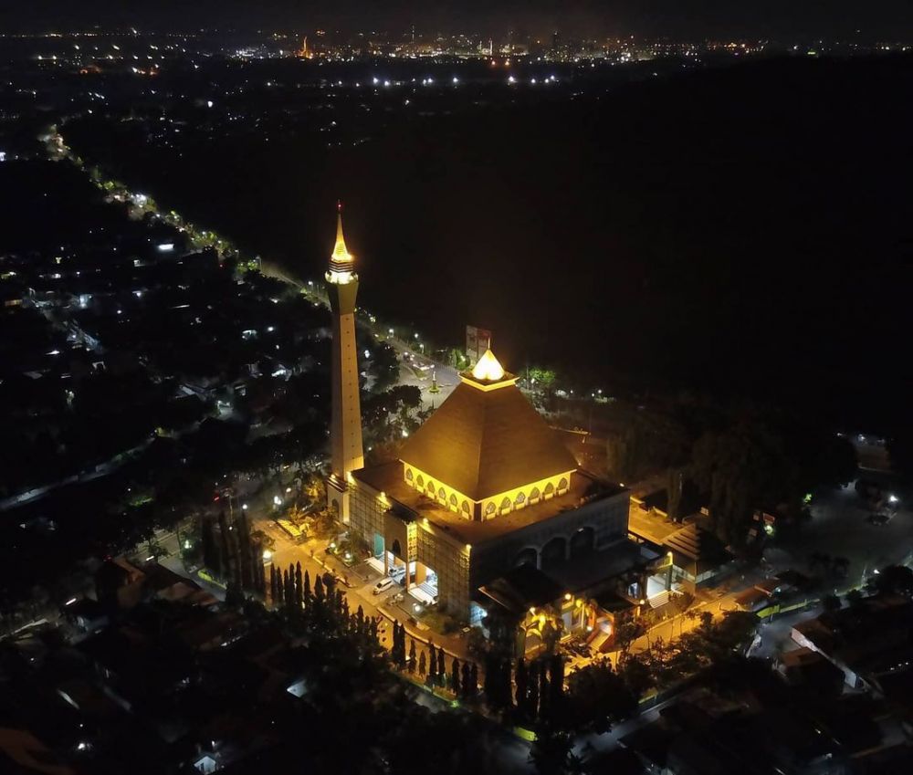 5 Masjid Paling Ikonik di Gresik