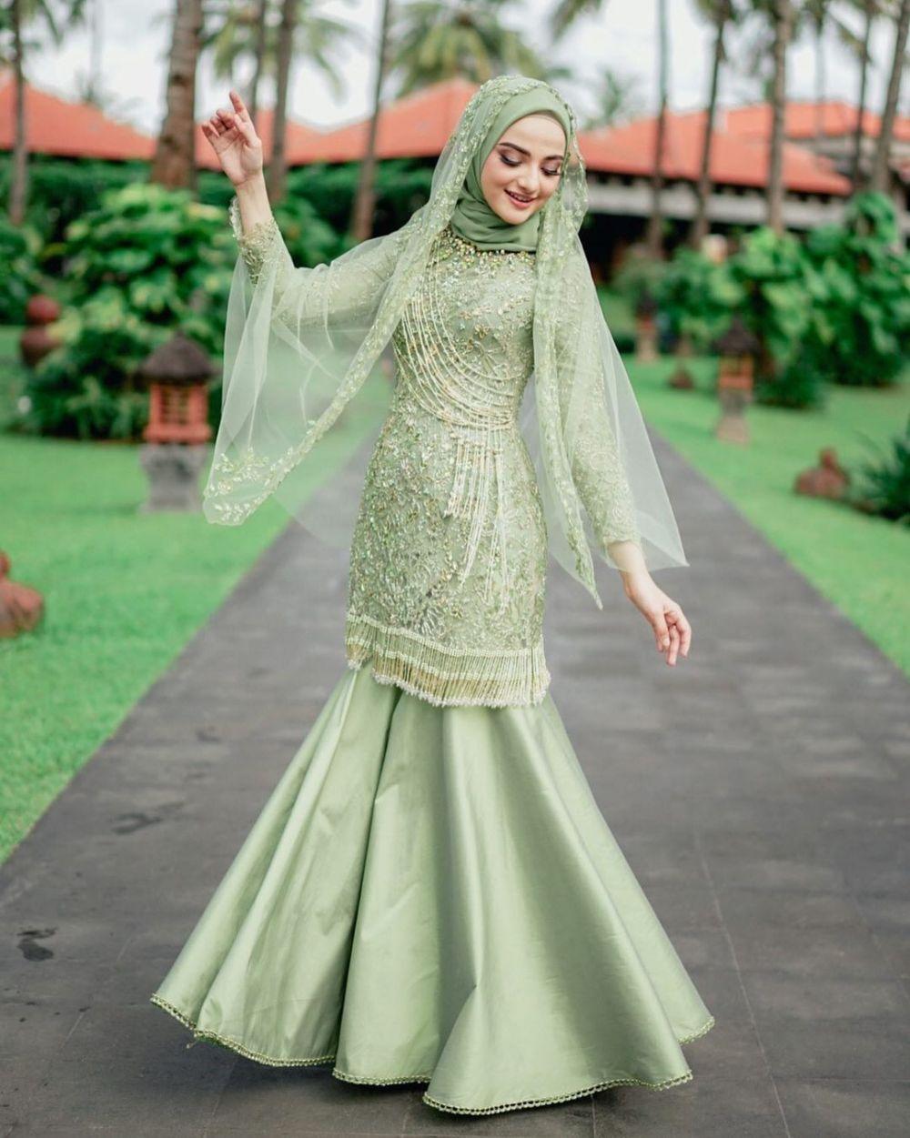 9 Inspirasi Kebaya Muslim Warna Pastel Untuk Berbagai Acara