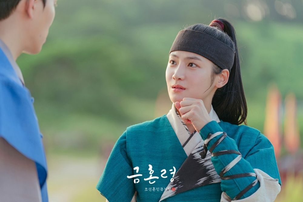 10 Potret Karakter Park Ju Hyun di Drakor The Forbidden