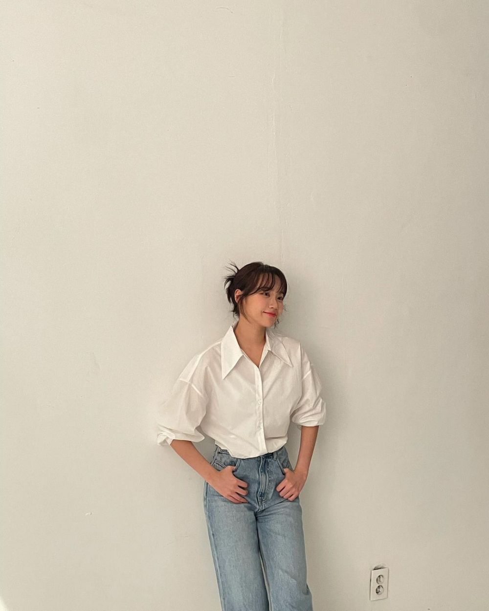 10 Casual OOTD Inspirations for Le Sserafim Members, Stylish and Comfortable!