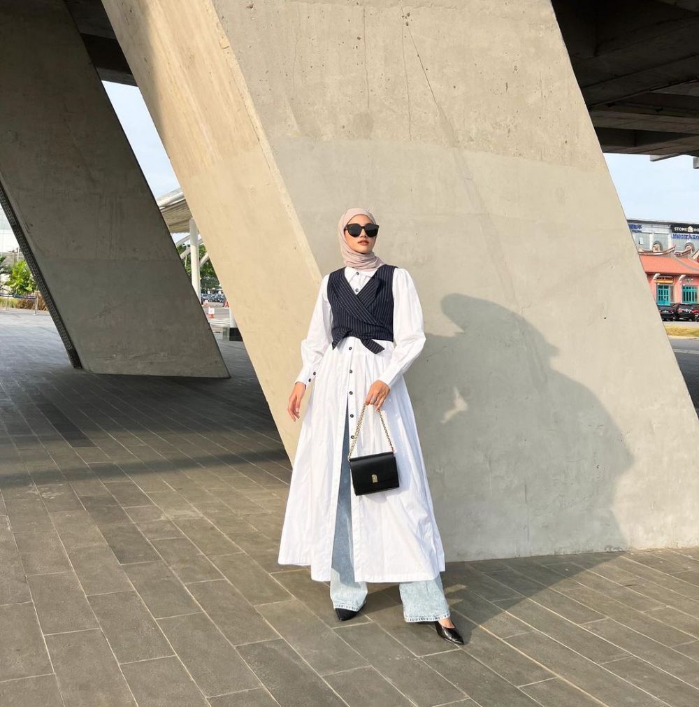9 Ide Outfit Start Up yang Bisa Disontek dari Rania Sukandari