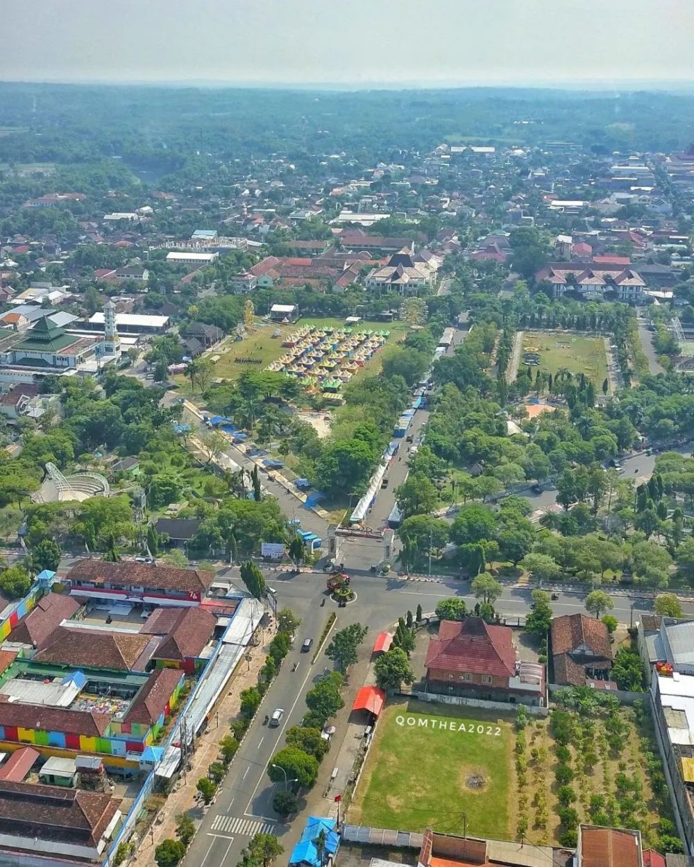 Alun-Alun Ngawi: Informasi, Lokasi dan Rutenya