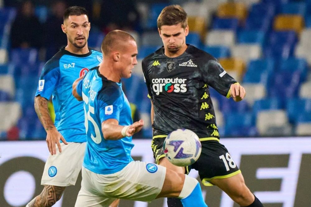 Kemenangan Napoli Atas Empoli Di Giornata 14 Serie A