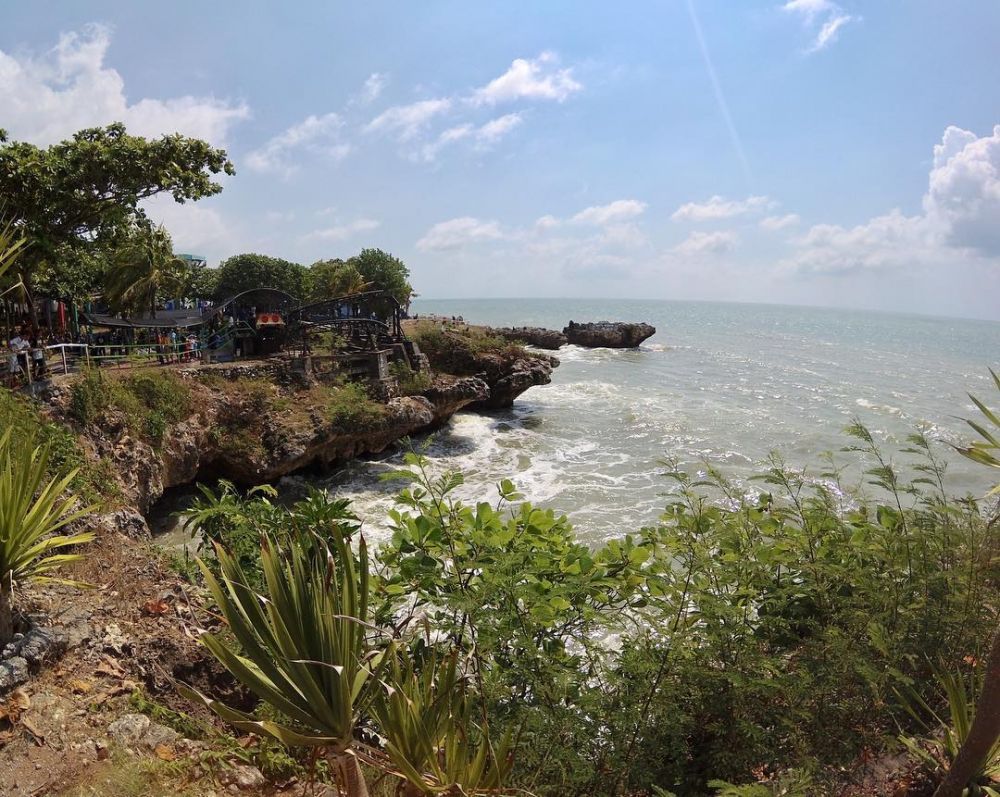 5 Fakta Menarik Wisata Tanjung Kodok Lamongan