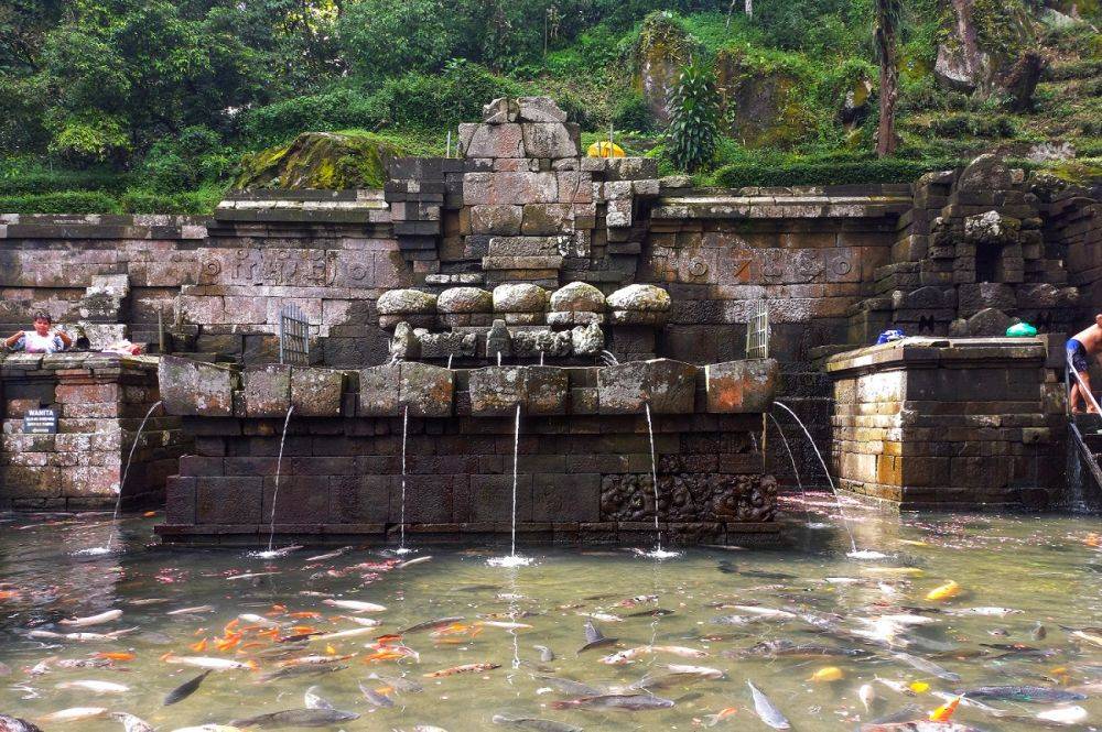 6 Candi Di Lereng Gunung Penanggungan, Mendaki Dan Berwisata