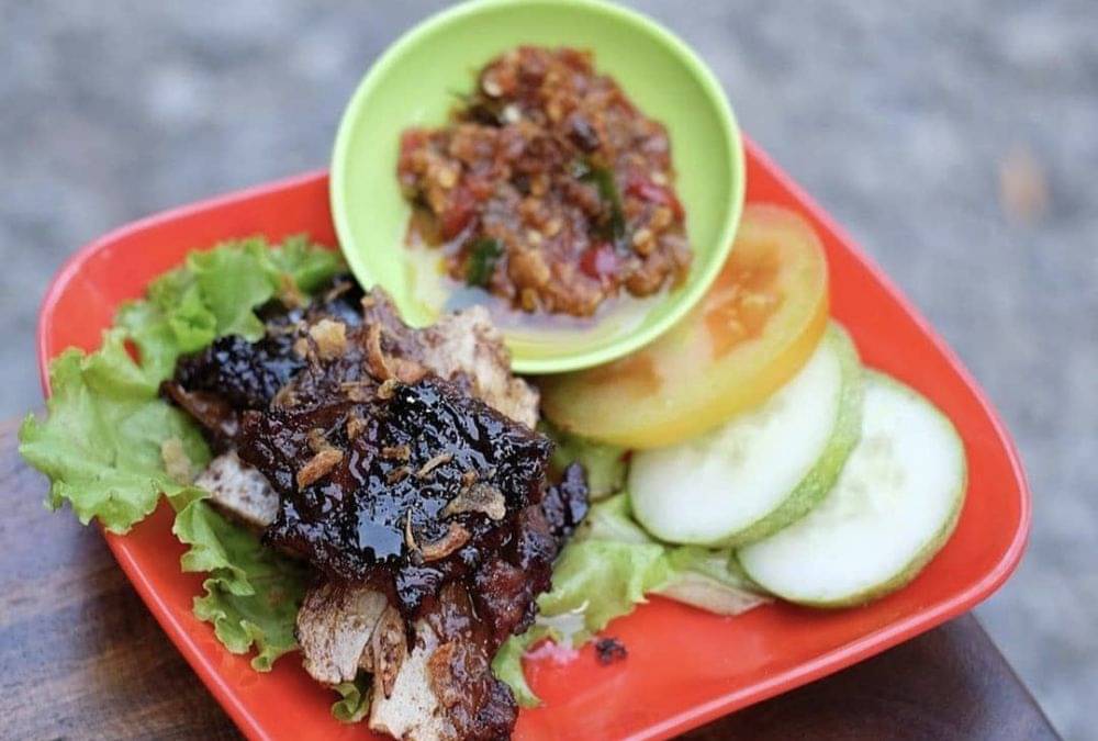 6 Tempat Makan Iga Sapi Bakar Di Solo, Rasanya Maknyus!