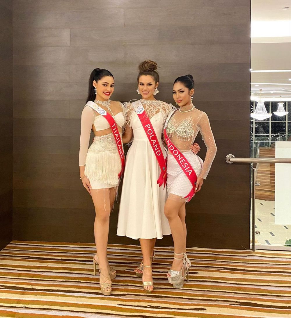 9 Potret Dita Zulaika Untuk Miss Tourism International 2022