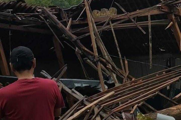 Rumah Hancur, 7 KK Korban Longsor Gunungkidul Mengungsi di Gedung SD