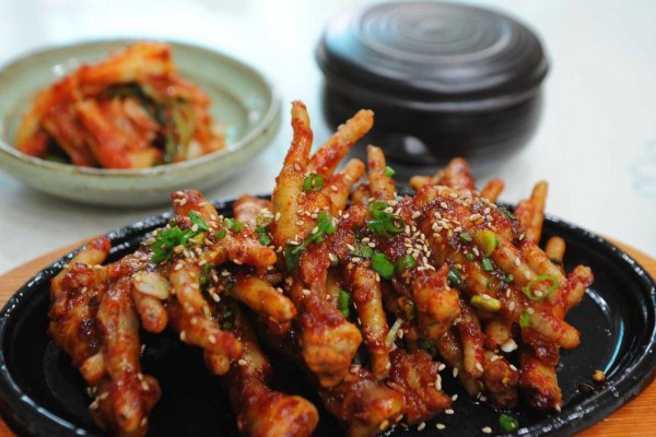 Resep Tumis Ceker Ayam Bumbu Kecap, Cocok Jadi Lauk Pendamping Nasi!