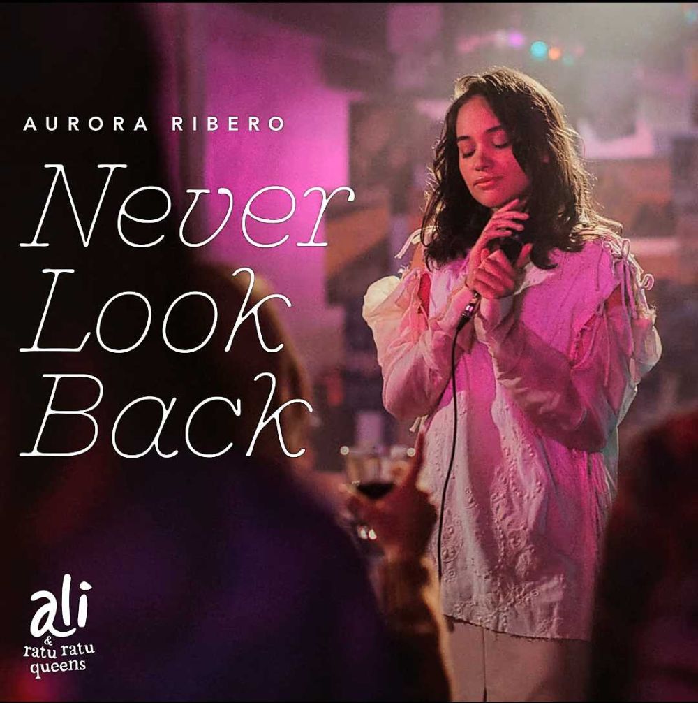 Mengenal Aurora Ribero, Pemeran Lisa dalam Film Like & Share