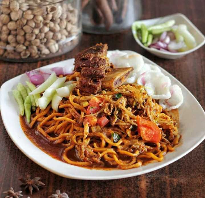 6 Rekomendasi Kuliner Mie Aceh di Surabaya